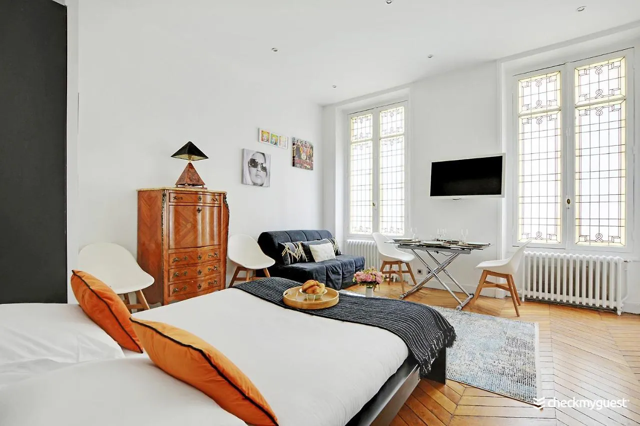 Apartmán Cmg Republique / Temple Paříž