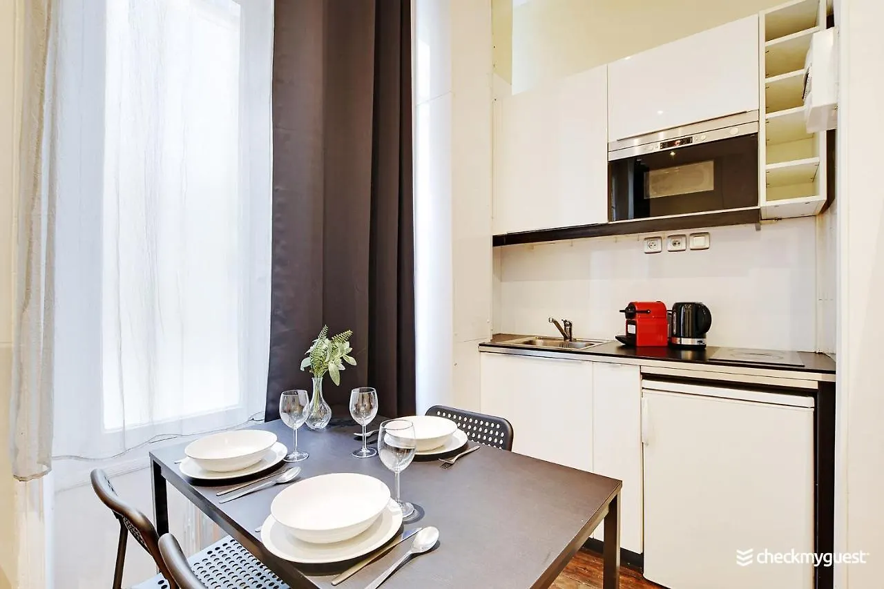 Apartmán Cmg Republique / Temple Paříž