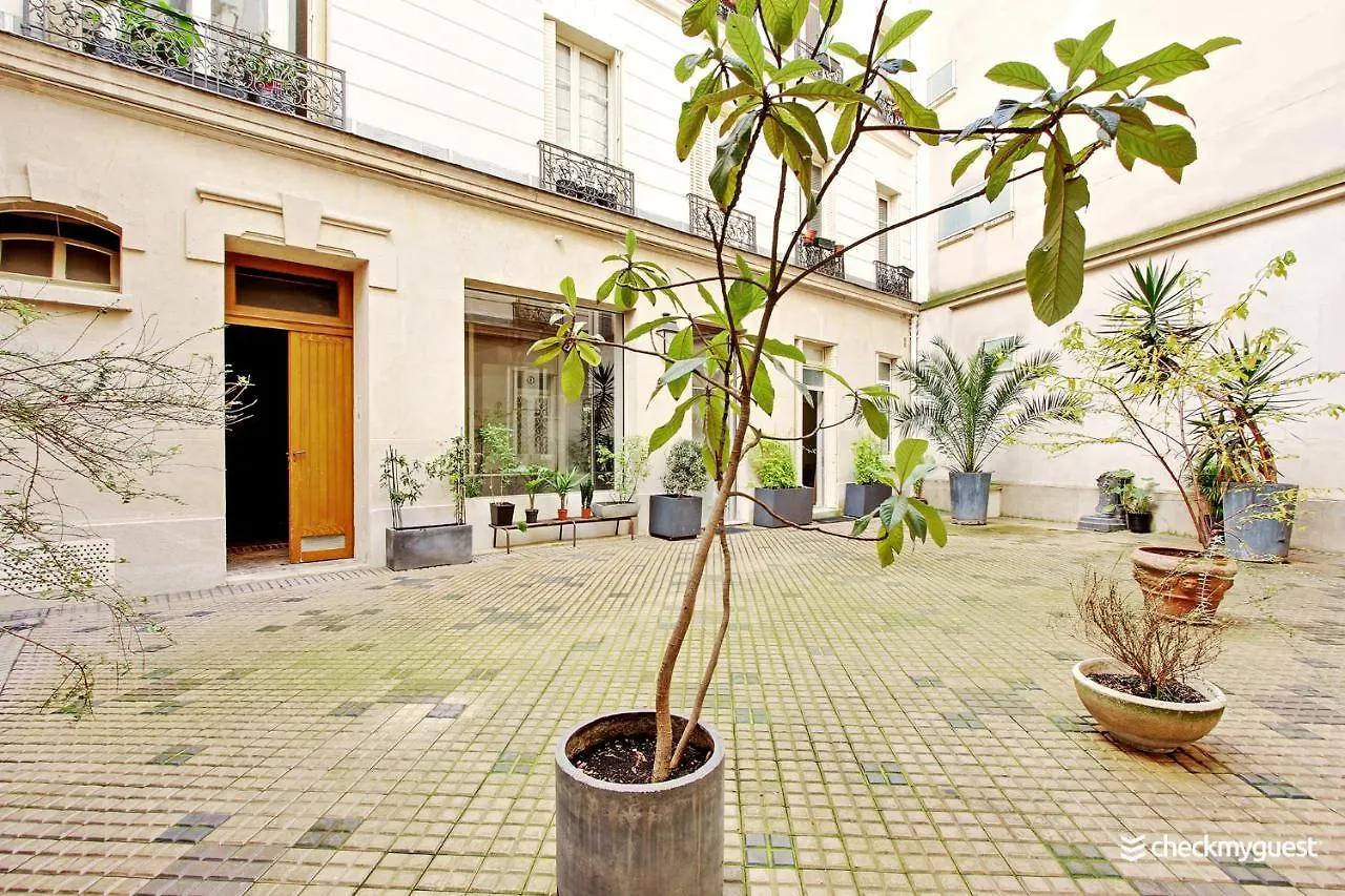 Apartmán Cmg Republique / Temple Paříž